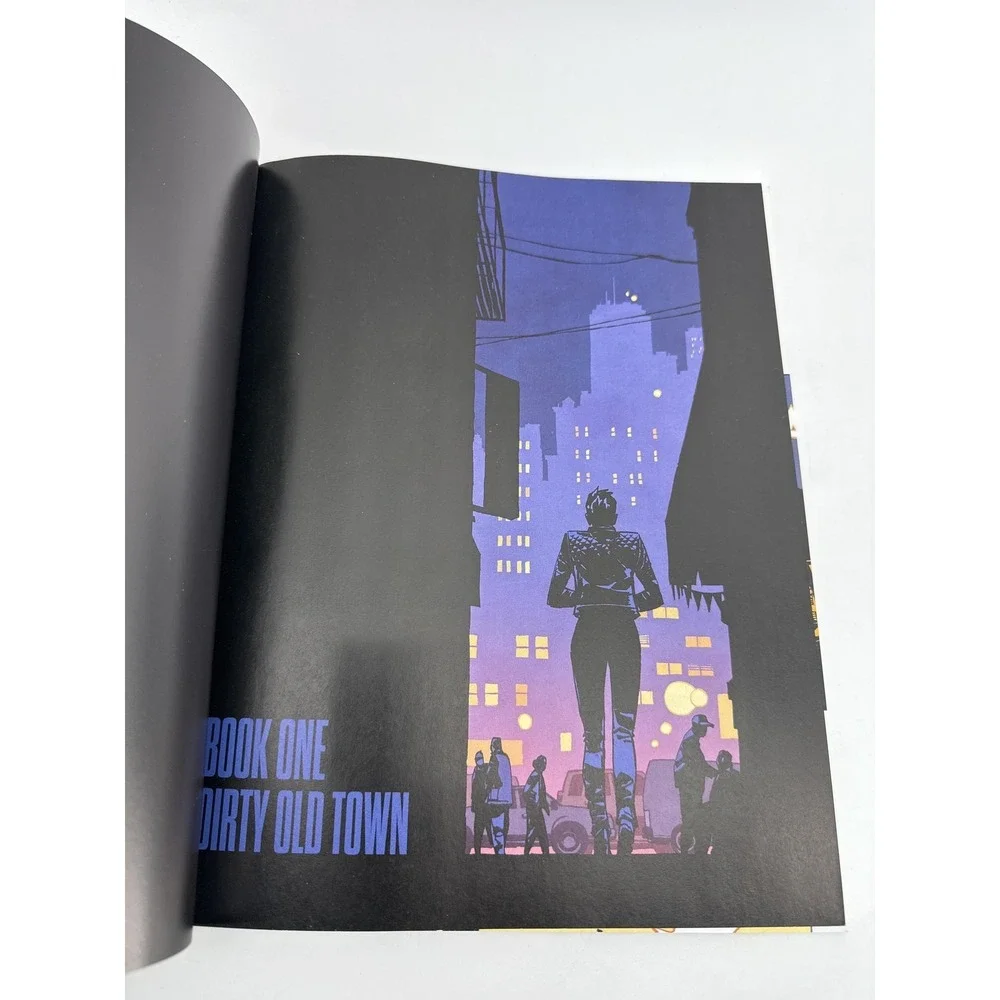 DC Comics Catwoman Lonely City #1 Book One Black Label 2021